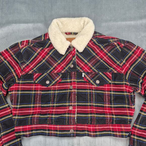 Levi’s Woman's Cropped Red Plaid Corduroy Trucker Jacket Sz M Sherpa Lined - Picture 2 of 9